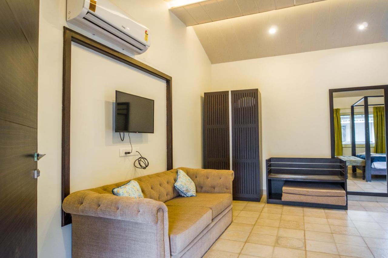 Marine Studios By Le Pension Stays Marmagao ภายนอก รูปภาพ