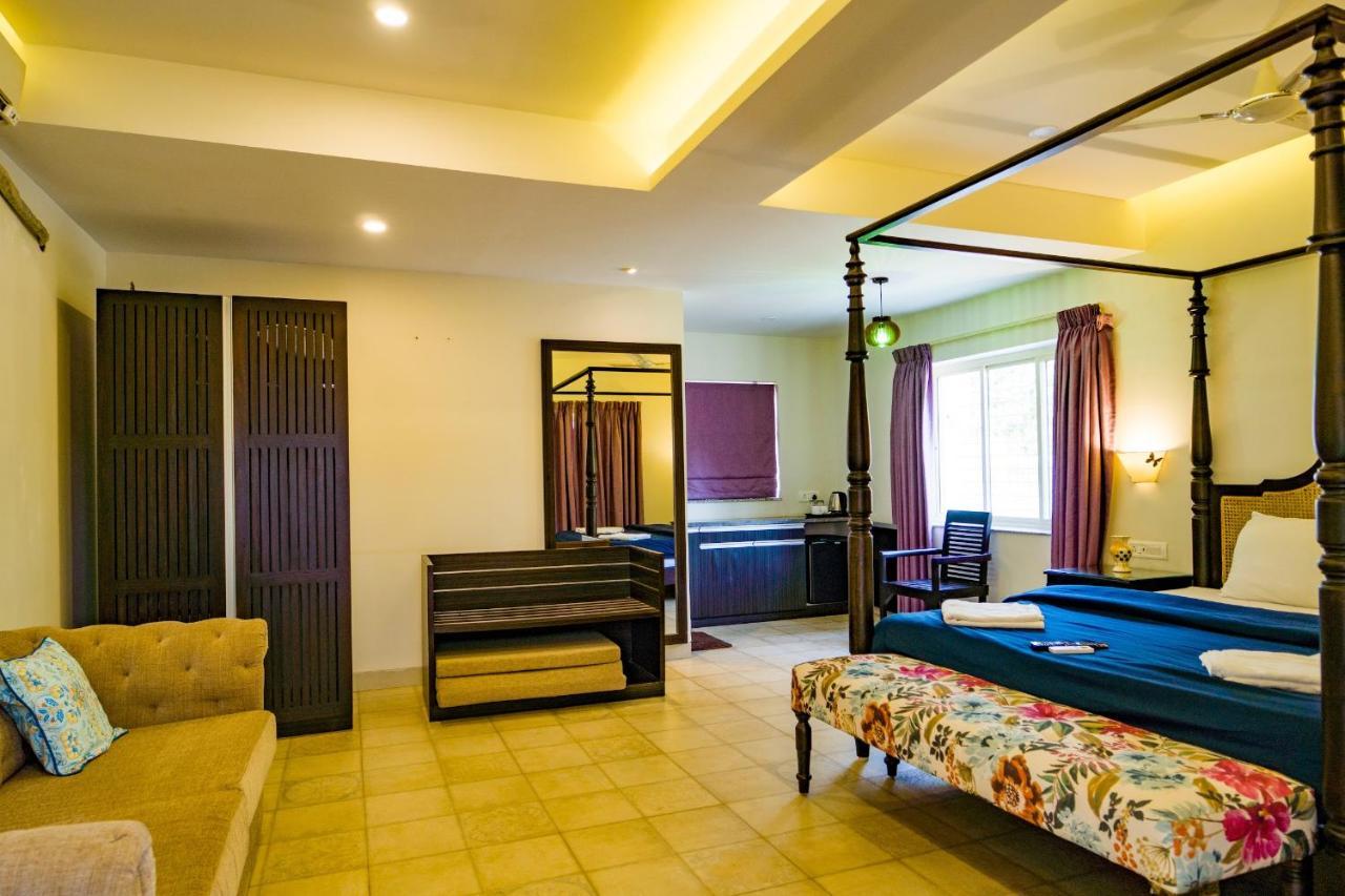Marine Studios By Le Pension Stays Marmagao ภายนอก รูปภาพ
